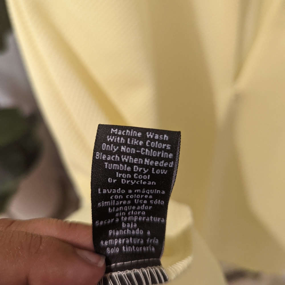 Dress - Picture 5 of 11